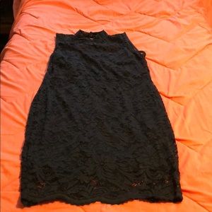 Little flower-laced Black dress